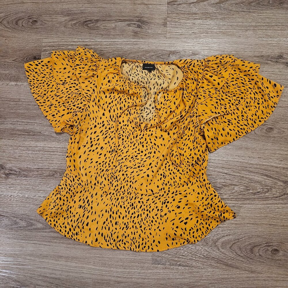 Who What Wear Yellow/ Gold Ruffled Blouse With Cheetah Print Women's